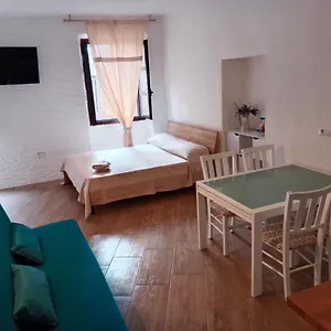 https://alghero-destate.in-sardinia.net