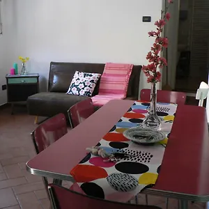 https://la-casa-sulla-vecchia-riva.emilia-romagnahotels.net